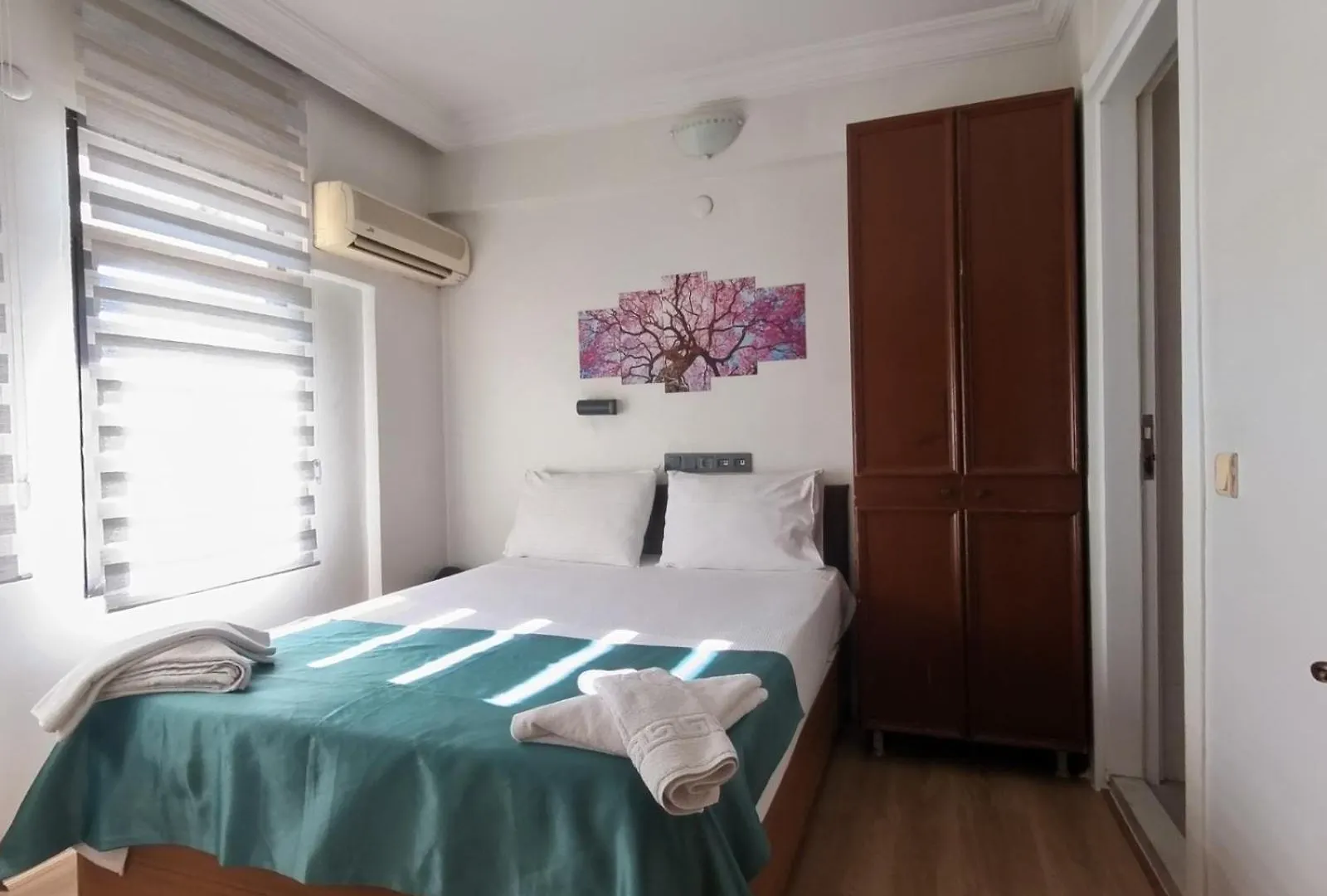 Hbs Hotel Kusadası 2*,  Turecko