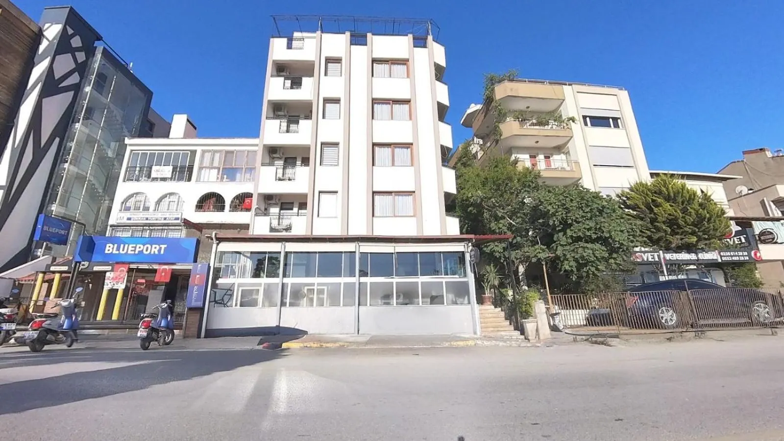Hbs Hotel Kusadası 2*,